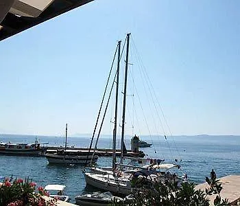 Otel Kastil