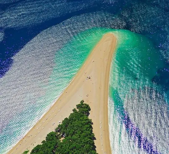 Kastil Bol