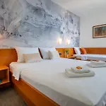 Hotell Kastil