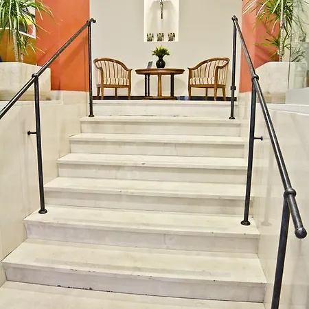 Newly Renovated Kastil Hotel 3*