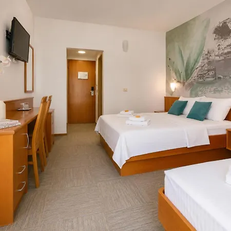 Kastil Hotel
